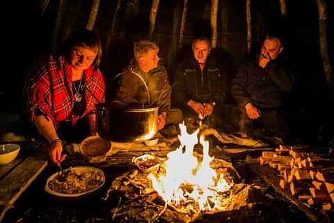 399 PEOPLE LAVVO CAMPFIRE FINNMARK NORWAY PHOTO CHRISTIAN ROTH CHRISTENSEN 5848203 Photo Christian Roth Christensen