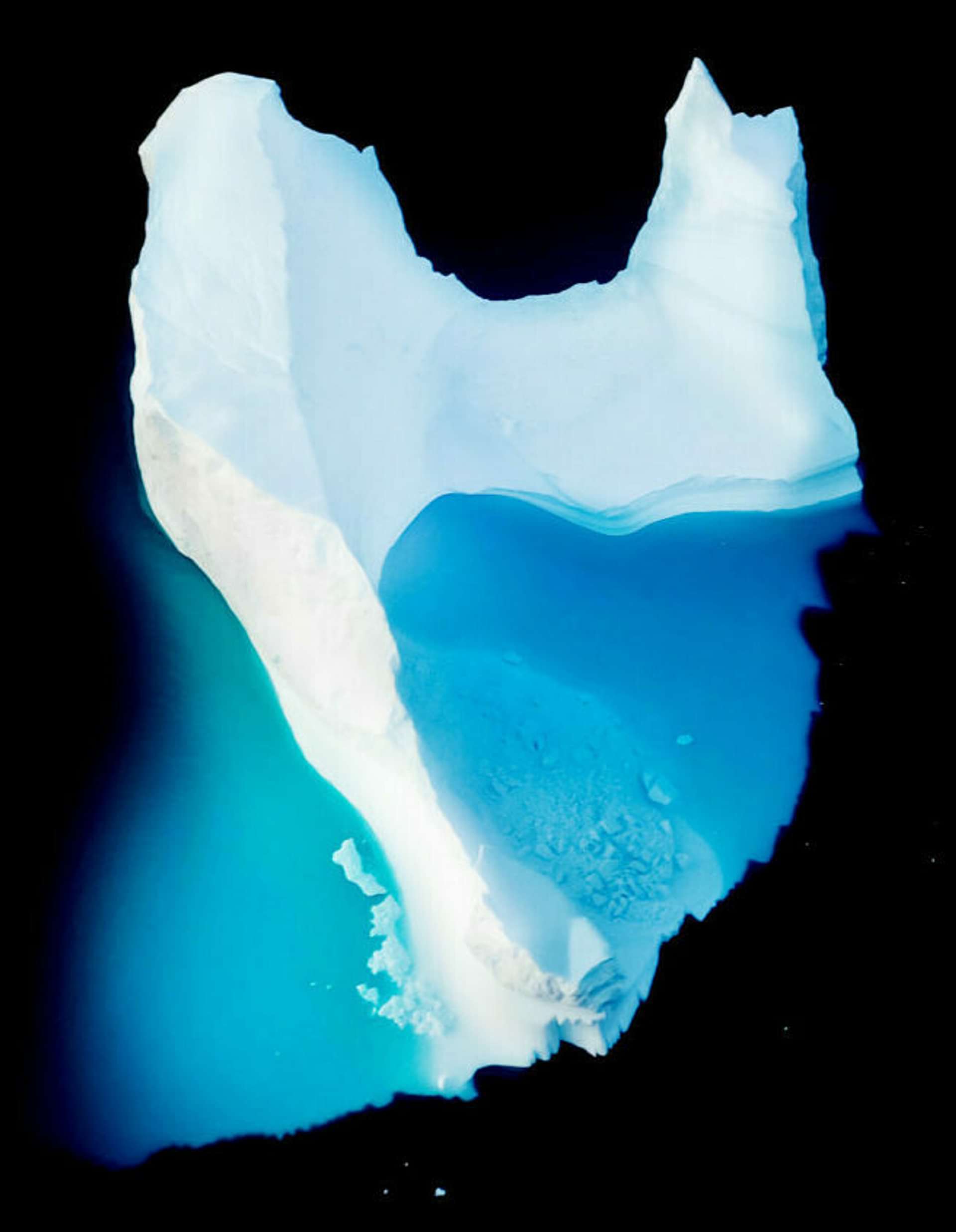 857 aerial view of large glacier and iceberg 2021 09 01 00 35 36 utc