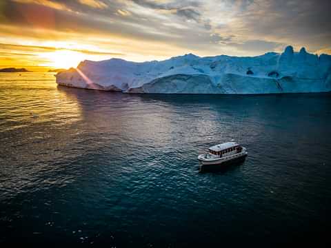 Icefiord Drone RAISFOTO 0347 scaled