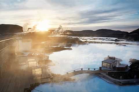 Blue Lagoon Overview with Sun