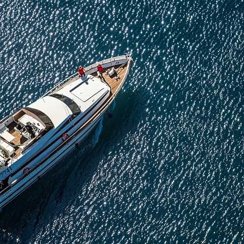 Harpa Yacht Overview