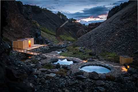 Husafell canyon bath 1