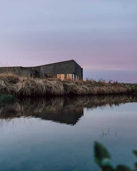 Umi Hotel Exterior - River