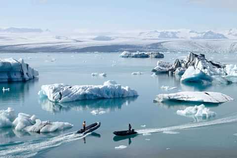 Glacier Lagoon by Rolf Gelpke